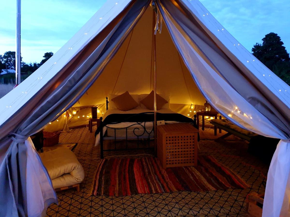 Vila 5M Xl Bell Tent With Log Burner Near Whitby Saltburn-by-the-Sea Exteriér fotografie