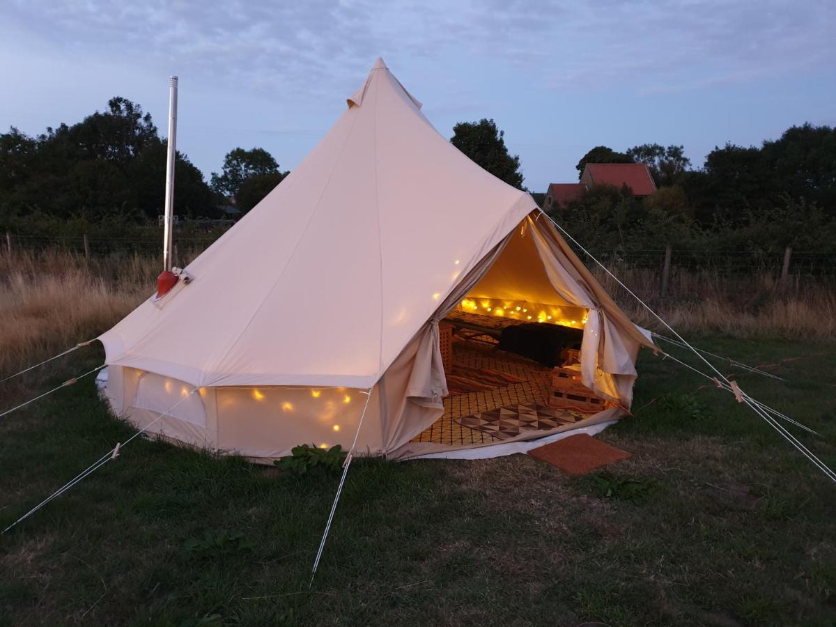 Vila 5M Xl Bell Tent With Log Burner Near Whitby Saltburn-by-the-Sea Exteriér fotografie